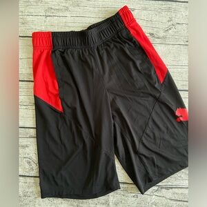PUMA athletic shorts - size S